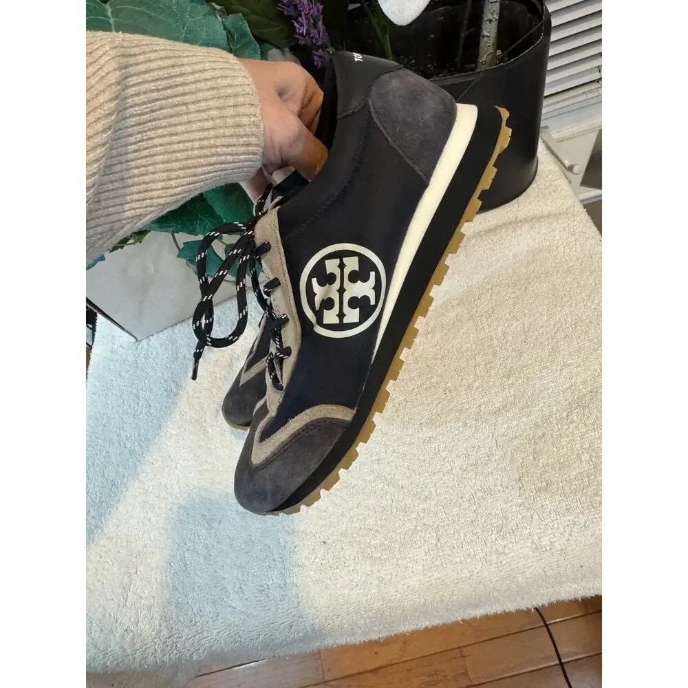 Tory Burch Sawtooth sneaker 7.5 (sn100thrifty)